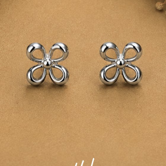 Silver Four-Loop Ribbon Flower Stud Earrings
