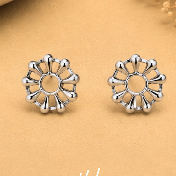 Silver Open Sunburst Wheel Stud Earrings